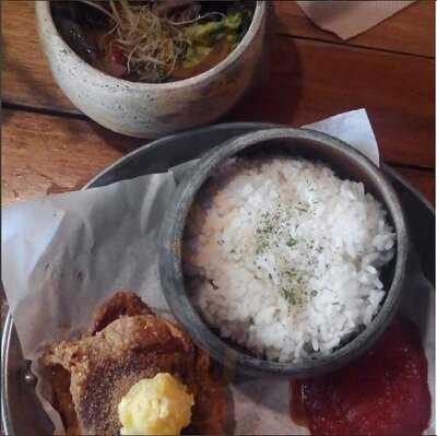 Backyard Kitchen+brew