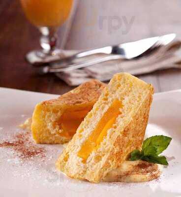 The Coffee Bean And Tea Leaf - Century City Mall