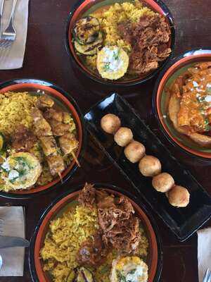 Alegria Cozinha Moderna & Sangria Bar