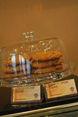 The Coffee Bean & Tea Leaf