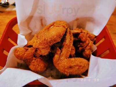 Mad Mark's Creamery And Good Eats