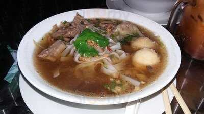 Sen Lek Thai Noodle - Moa Complex