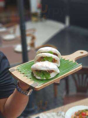 Lumu Beerhouse & Filipino Kitchen