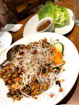 Pho Hoa Vietnamese Noodle House