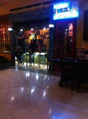 De Original Jamaican Pattie Shop