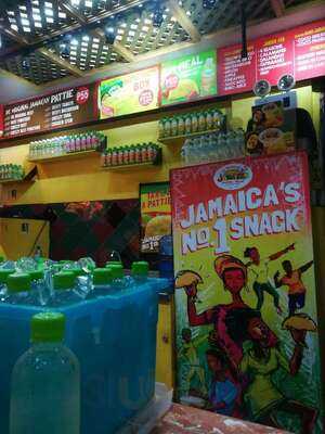 De Original Jamaican Pattie Shop