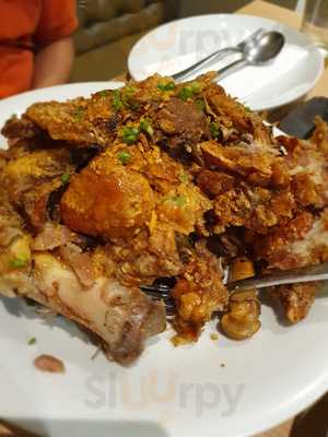 Pablo's Pub And Restaurant