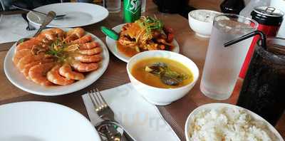 Boiling Crabs & Shrimps