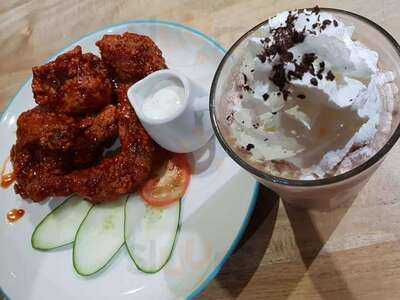 Books & Borders Cafe