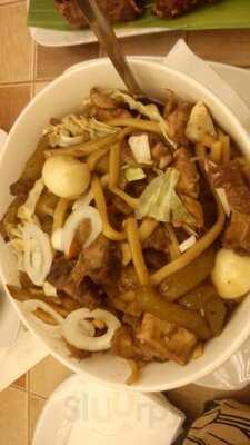 Buddy's Pancit Lucban