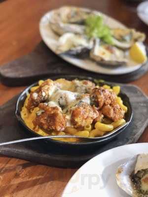 Murray's New Orleans Bourbon Street Ribs, Steaks & Oysters