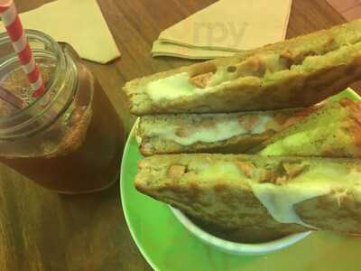 The Kismet Cafe & Wellness Market