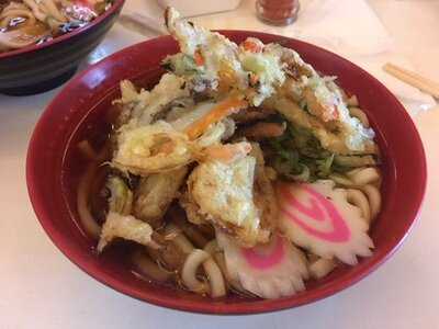 Kaishu-sushi-noodles Express