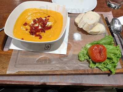 Barcino Wine Resto Bar