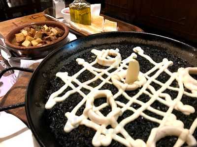 Barcino Wine Resto Bar