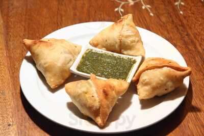 H&j Sports Bar And Restaurant