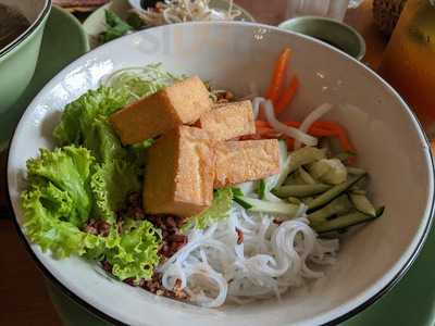 Propaganda Vietnamese Bistro