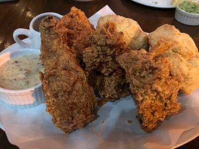 Wildflour Cafe And Bakery