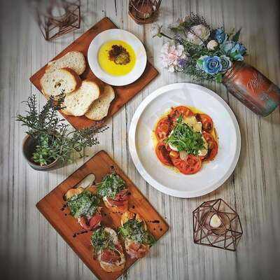 Trattoria La Piazzetta