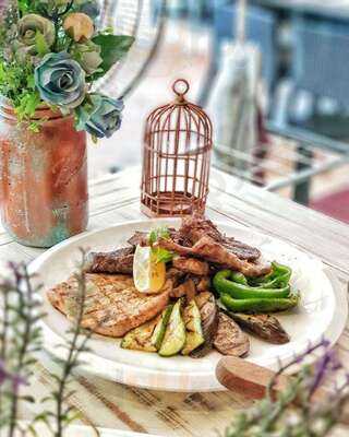 Trattoria La Piazzetta