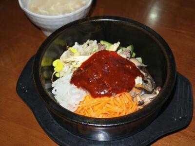 Jin's Kimbab Food Store