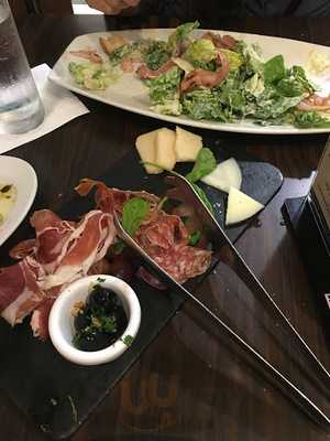 Chili's Power Plant Mall