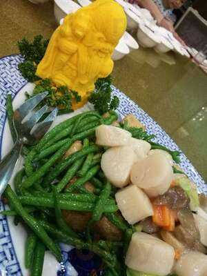 Gloria Maris Restaurant