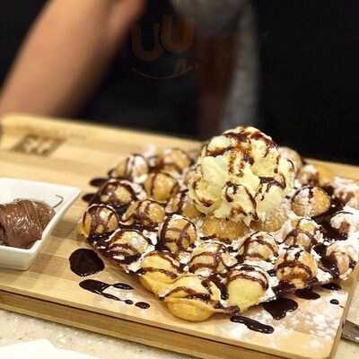 Lin's Kitchen Claypot And Noodle House