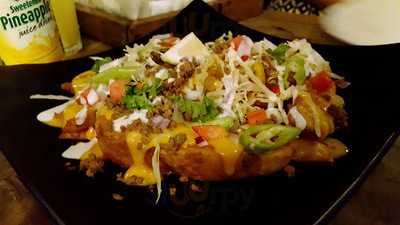 Tides Grill And Bistro