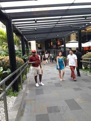 Spicy Fingers Bar And Restaurant