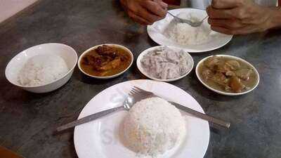 Aling Lucy's Panciteria