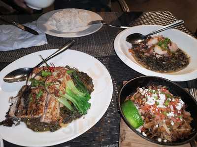 Sky Deck At The Bayleaf Hotel