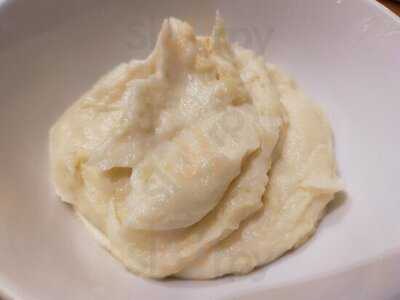 Fresh International Buffet