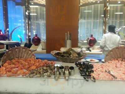 Fresh International Buffet