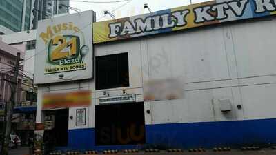 Music 21 Plaza