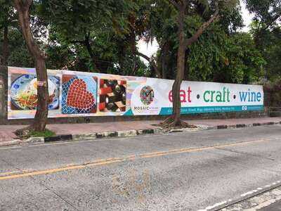 Mosaic By The Creek Cafe + Workshop