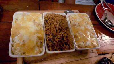 Smokin' Pig Legendary Rib Joint