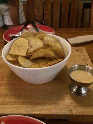 Smokin' Pig Legendary Rib Joint