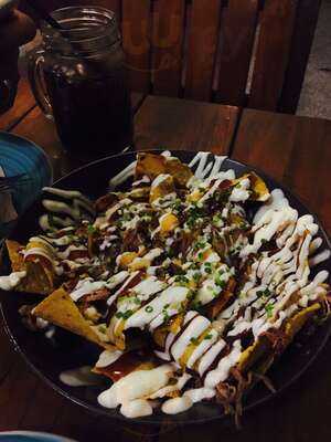 Smokin' Pig Legendary Rib Joint