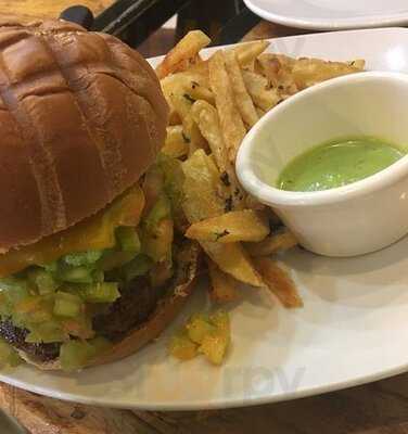 Silantro Fil-mex Cantina