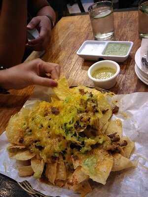 Silantro Fil-mex Cantina