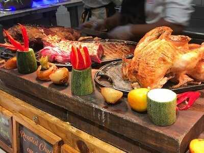 Four Seasons Buffet & Hotpot, Araneta Center Cubao
