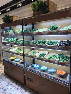 Four Seasons Buffet & Hotpot, Araneta Center Cubao