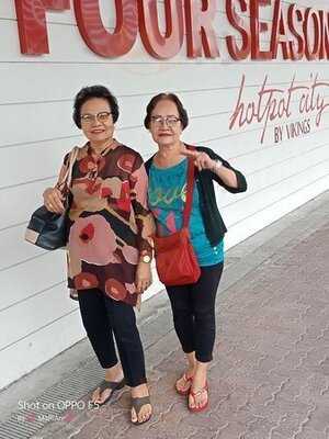 Four Seasons Buffet & Hotpot, Araneta Center Cubao