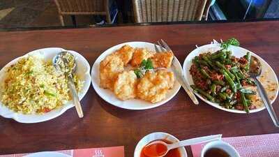 Luk Foo Cantonese Kitchen