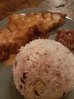 Caloy's Lovers In Pares