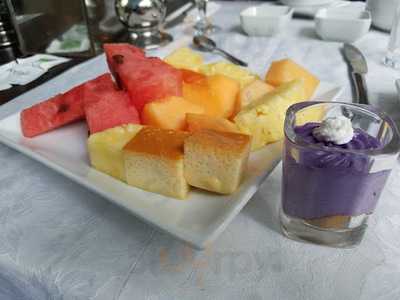 Millie's All-day Dining At Microtel Up Technohub Qc