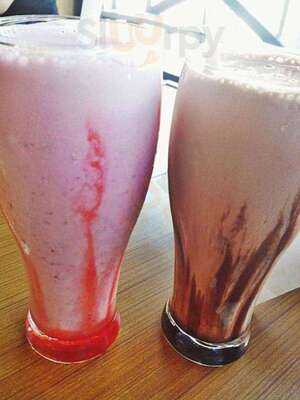 Papa Rock's Big Burgers And Grillery