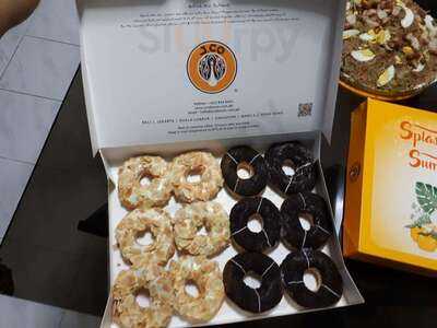 J.co Donuts & Coffee
