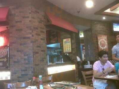 Shakey's